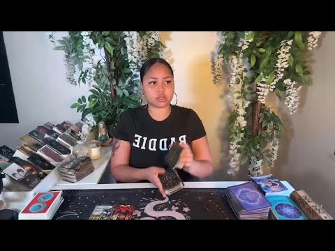 🧚🏽‍♀️Gemini, Boundaries are UP and this person is STRESSED! You are headed towards THE ONE💕