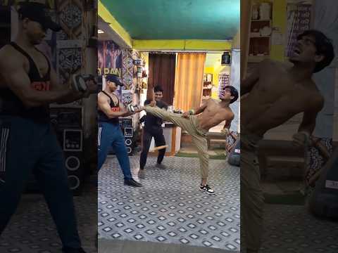 Ilyaskhiladi 😳 kung fu hard training 🦁 #isratfitness #youtubeshorts #kungfu #hardwork #shorts