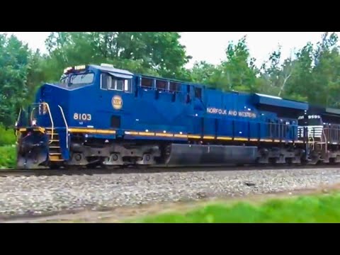 Chasing a Bunch of Norfolk Southern Heritage Units