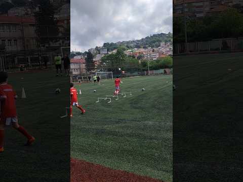 Yeni bir yıldız yetişiyor 😉 Meriç ⚽🥅🏆 Beğen ve Abone ol bize destek ol👑 #futbol #gollar #antreman