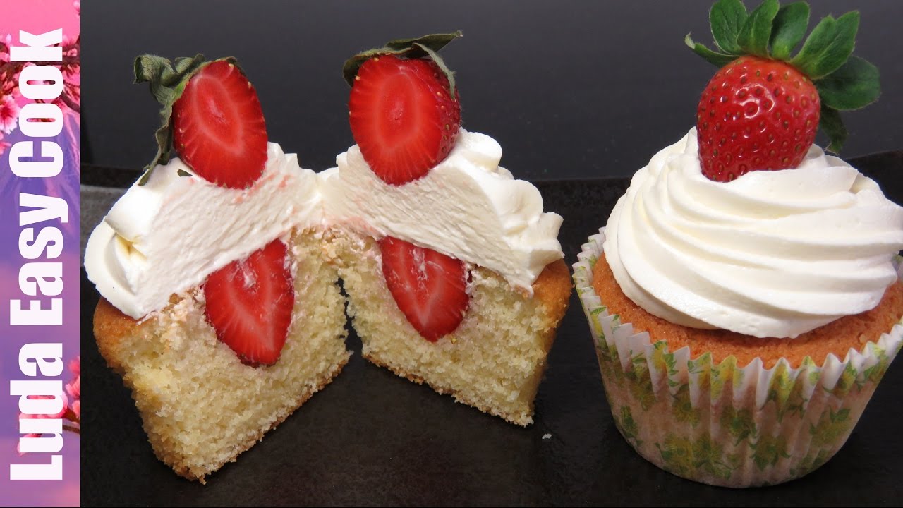 КАПКЕЙКИ на ПРАЗДНИК Вкусные КАПКЕЙКИ с Клубникой - STRAWBERRIES CUPCAKE RECIPE Cupcakes Decorating