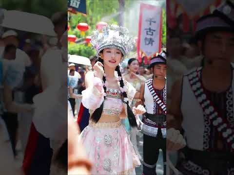 Sweet, cute, <strong>and</strong> charming girl, her graceful <strong>dance</strong> moves are captivating.