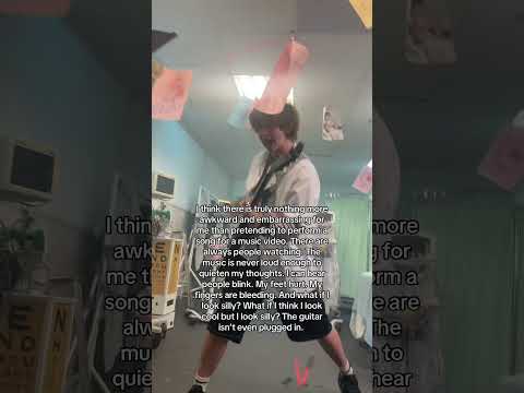 WHY IS THIS MY JOB..?