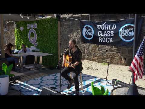 Noah Kahan - Mess (Peak Summer Session)