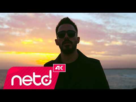 Alparslan Emre - Yırtılan Fotoğraflar