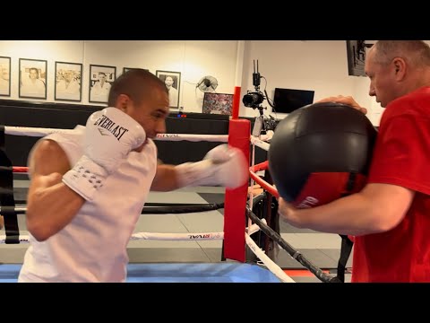 TIM TSZYU SHOWCASES QUICK HANDS & UNDERRATED SPEED FOR BAKHRAM MURTAZALIEV CHAMPIONSHIP FIGHT