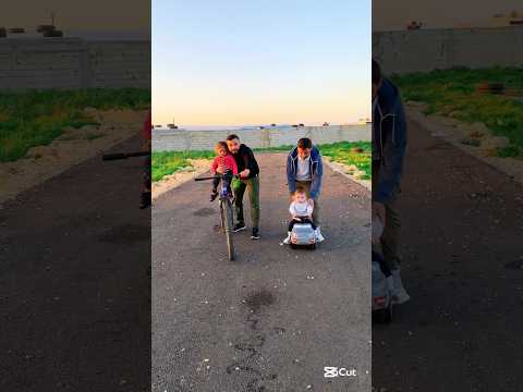 تحدي مين اسرع ماشا ولبابا او محمود وبيبي ميدو !!