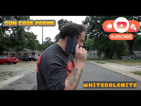 GUN CASE PRANK IN THE HOOD!!!!1