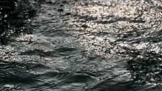 Wasser und seine Anormalitäten