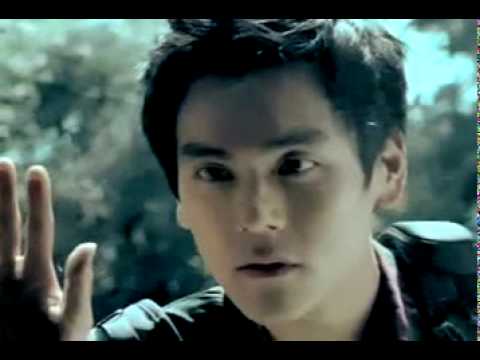 Eddie Peng 彭于晏 - Zhuan Jiao De Xia Tian/转角的夏天/ Corner Of Summer + English lyrics