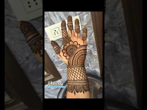 simple and Beautiful😍 design #mehndi #henna #viralshorts #ytshorts #youtubefeed #fypシ #hennadesign