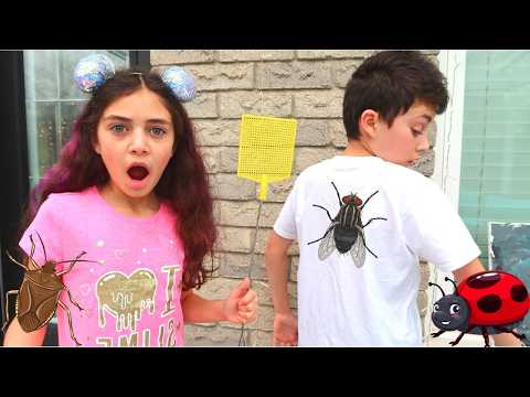 Heidi y Zidane Juegan a Fingir: ¡Una Mosca Atrapada en Mi Espalda! Juego Divertido 😅 Heidi y Zidane