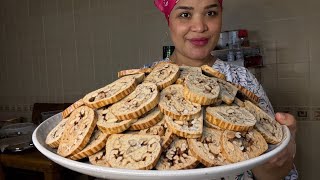 هدا هو الفقاص لي حمر ليا وجهي مع كلياني ونهار حبست لكموند تقلقو عليه ❤️