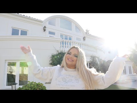 EMPTY HOUSE TOUR!