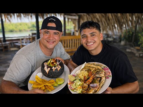 REGALANDO PALETAS EN LA PLAYA 