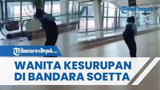 Viral Detik-detik Petugas Kebersihan Wanita Diduga Kesurupan di Terminal 3 Bandara Soetta