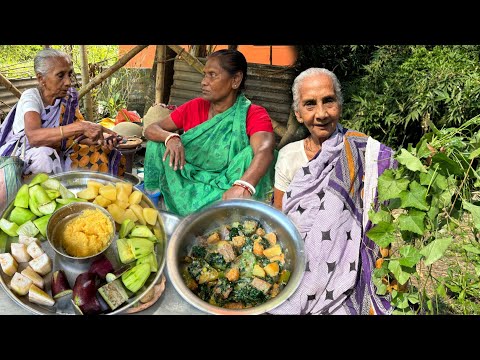 আগেকার দিনের হারিয়ে যাওয়া রান্না তেলাকচু পাতার সুক্ত | এই রান্না একবার খেলে বারবার খেতে মন চাইবে |