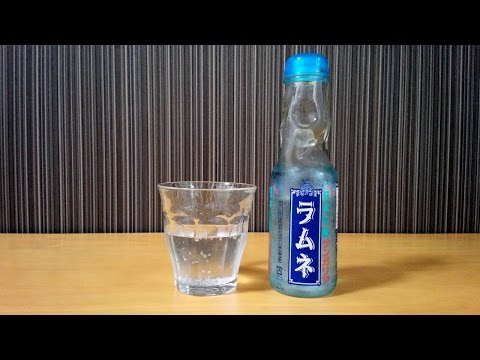 Ramune (???) - Refresco Japonés | Como abrir la botella