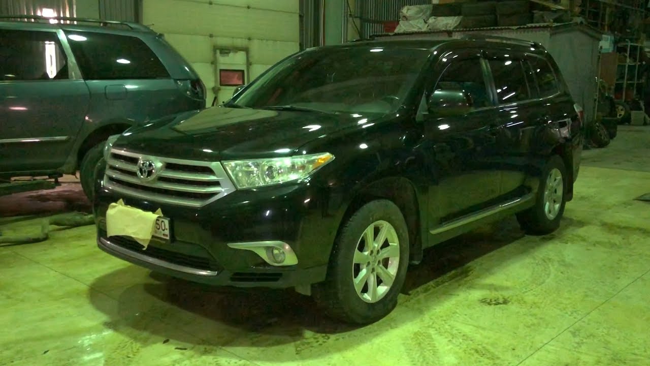Toyota Highlander - комплектация для самых экономных