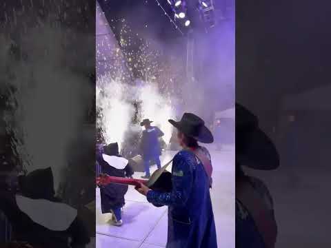 Una noche inolvidable🙏🏼🎶 #grupoexterminador #norteño #tudequevas #eventos #shorts