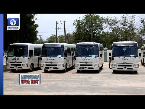 Gov. Idris Distributes New Buses To Tertiary Institutions