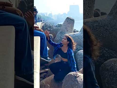 🤕AAJ BHAGWAN NE BACHA LIYA LADKI KO🙇 #viral #reaction #flip #danger #fell #flow #youtubeshorts