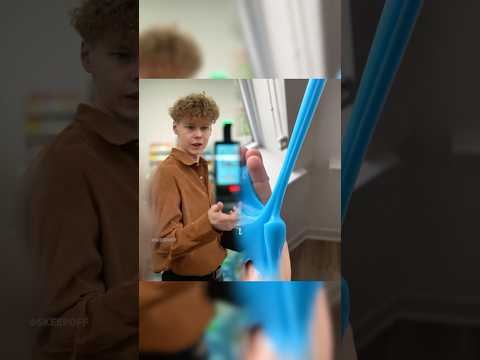 Помогли бы такой бабушке? #pov #story #games #funny #comedy #storytime #fyp #foryou