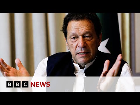 Imran Khan: Former Pakistan prime minister charged with leaking court documents - BBC News