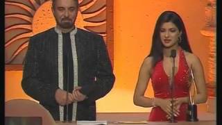 Karisma Kapoor IIFA Award 2001 part 2