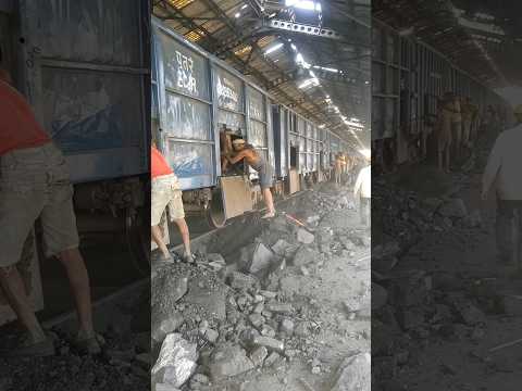 The Risky Job of Coal Workers ⚠️