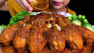 CHICKEN CURRY\\CHICKEN LEGS COOKING WITH SOY BEAN CURRY