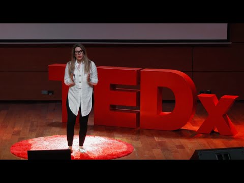 Pequeñas decisiones que colapsan el tráfico de una ciudad | Jessica Maradey | TEDxBucaramanga Women