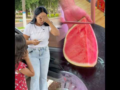 Uma criança mostra que gestos simples tem grandes impacto. Part 2#telenovelas