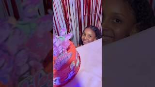 TENTOU PEGAR O BOLO TODO #shorts