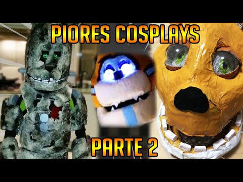 AVALIANDO OS PIORES COSPLAYS DE FNAF Parte 2 😂🤣 - Five Nights At Freddy's PT-BR