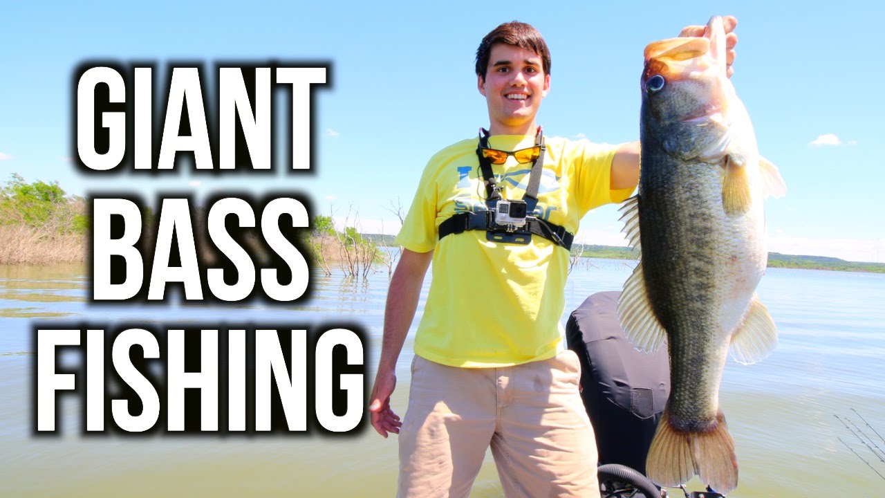 GIANT Bass Fishing in Texas - VLOG ft. Jon B. & LunkersTV