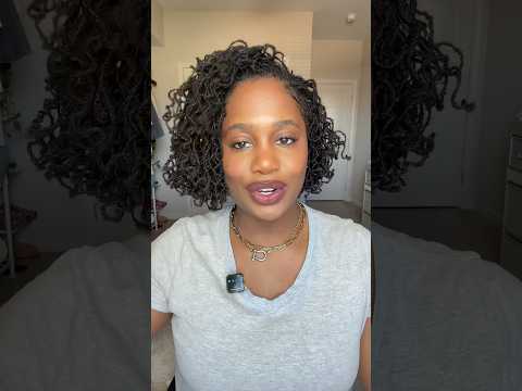 Short Curly Bob on Microlocs