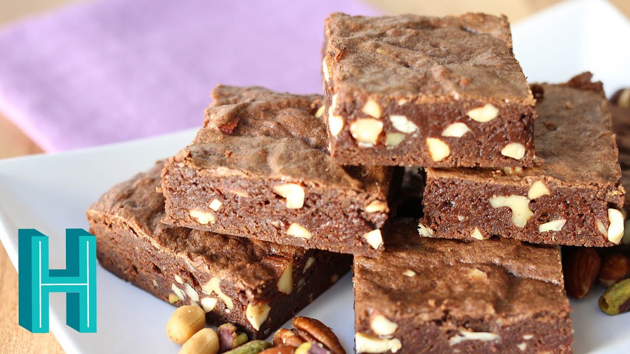 How to Make Chocolate Fudge Brownies with Nuts - Hilah Cooking