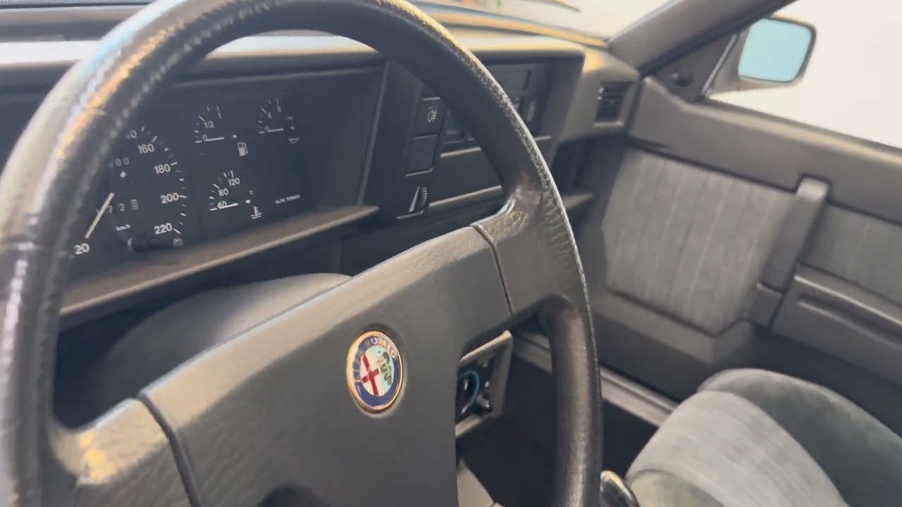Aperçu vidéo du Alfa Romeo 75 1.6 (1989)