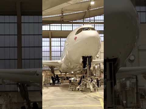 landing Gears up on ground #airbus #boeing ##gears #shortvideo #trending #ytshorts #aviation #yt