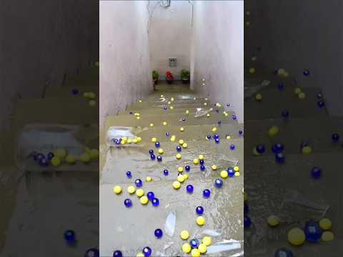 Red VS Blue Breaking glass bottle A Crushing Crunchy & Soft Things #shorts #asmr #satisfying😍🐵🥰