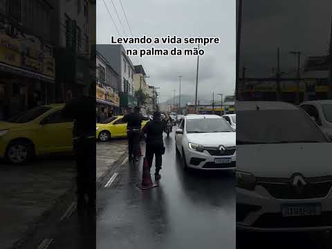 Na palma da mão 🤚 #deupolicia #humor #sereipolicial #policiadobrasil #comedia