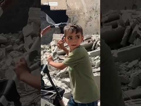 British surgeon compares Gaza to 'killing fields'
