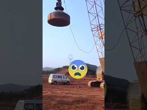 Menguji Kekuatan Mobil Bekas 😱