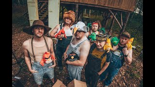 Steve'n'Seagulls with Angry Birds