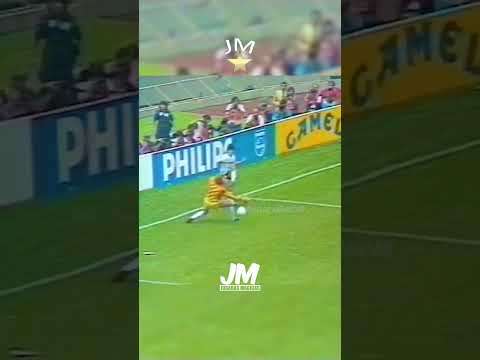Valdano desperdicio la MAGIA de Maradona