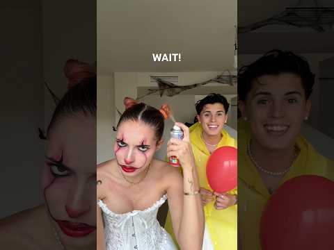 Sabéis de qué vamos disfrazados?😂