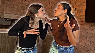EU E A NICOLLY BRIGAMOS FEIO…