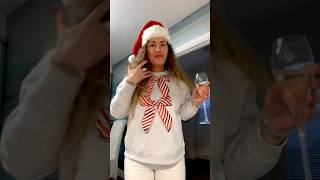 DIY Christmas Bows, Christmas Jumper DIY, 🎄Anita Benko  #diy #christmas
