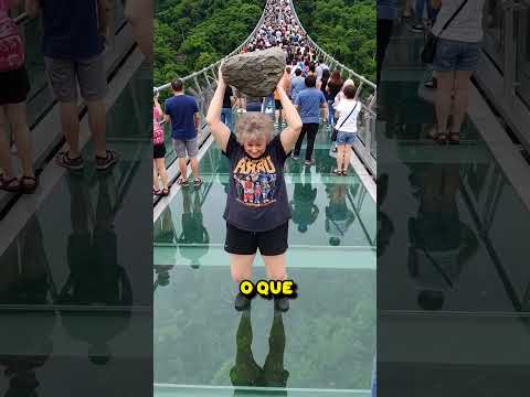A VERDADE CHOCANTE sobre acidentes em pontes de vidro